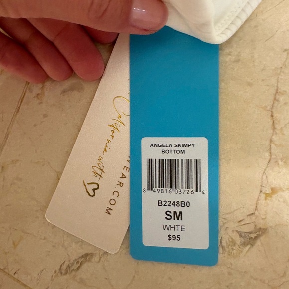 Beach Bunny White Ribbed Bikini Set - Picture 4 of 4